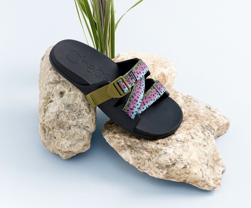 Women's x Thomas Rhett Chillos Slide Chacos Rainbow Trout